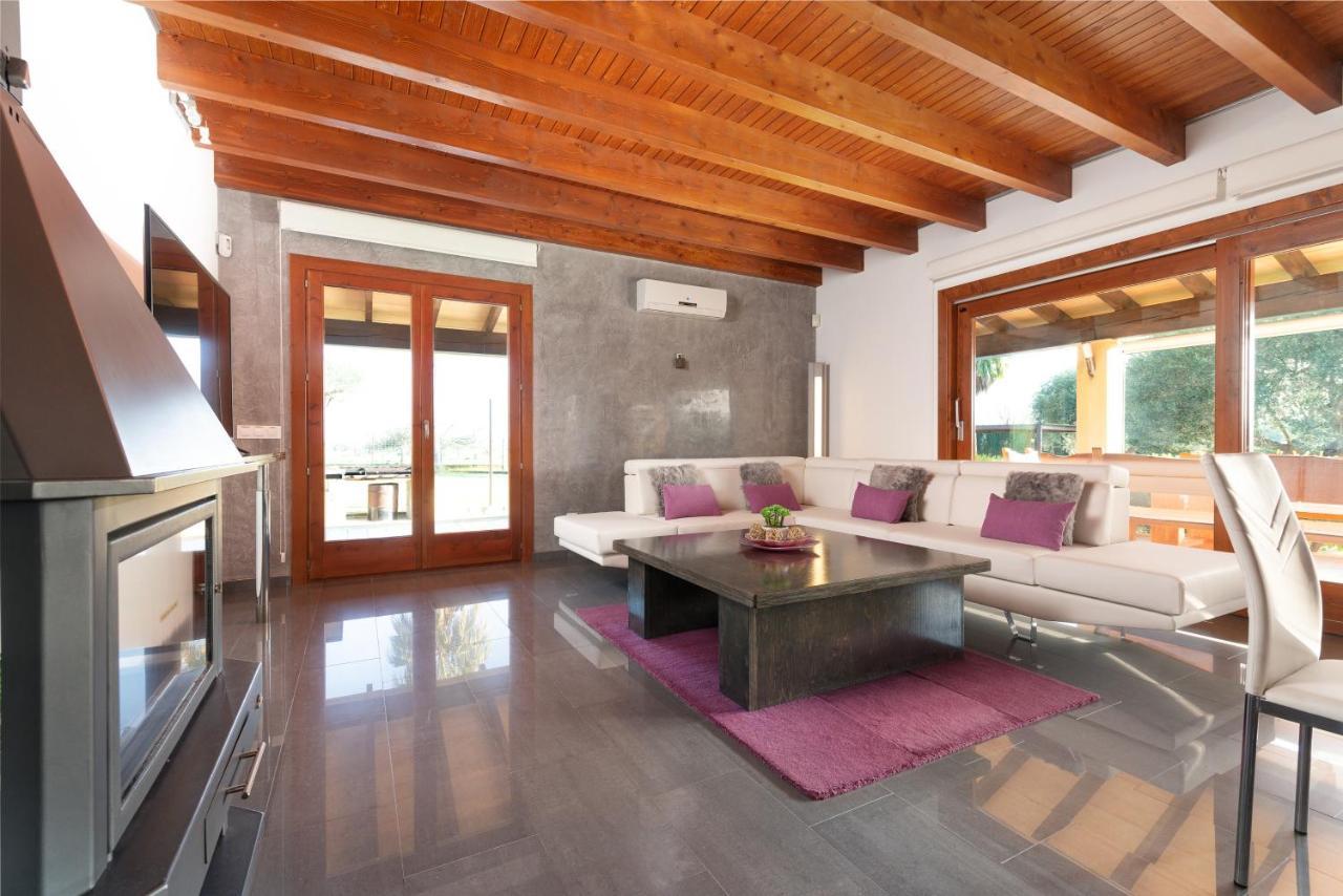 Son Mieres -de Sa Font- Villa Petra (Mallorca)